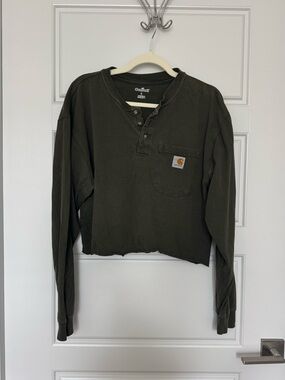 Carhartt Olive Cropped Henley with Chest Pocket
